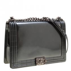 مملوكة مسبقًا Chanel Grey Patent Leather Large Boy Flap Bag