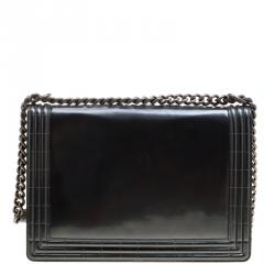 مملوكة مسبقًا Chanel Grey Patent Leather Large Boy Flap Bag