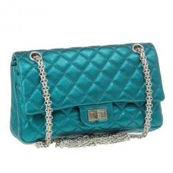 مملوكة مسبقًا Chanel Blue Metallic Lambskin Reissue 2.55 Double Flap Shoulder Bag