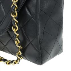 مملوكة مسبقًا Chanel Black Lambskin Leather Single Flap Shoulder Bag