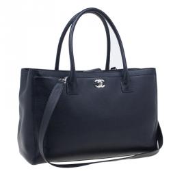 Pre Owned حقيبة شانيل سيرف جلد أسود