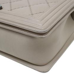 مملوكة مسبقًا Chanel Beige Leather Large Quilted Stitched Boy Bag
