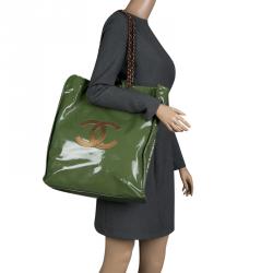 مملوكة مسبقًا حقيبة شوبر جلد أخضر لامع 