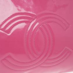 Pre Owned Chanel Fuschia Pink Patent Leather CC Logo Shopping Tote