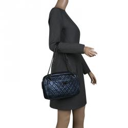 Pre Owned Chanel Metallic Blue Quilted Leather Medium Reissue Camera Bag