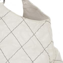 Pre Owned Chanel White Lambskin Hobo