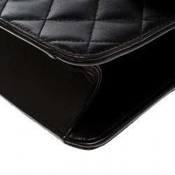 Pre Owned حقيبة شانيل قلاب كلاسيك فينتدج متوسطة جلد مبطنة سوداء