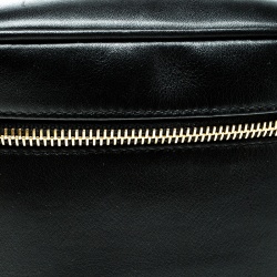 مملوكة مسبقًا حافظة شانيل فنيتي جلد سوداء