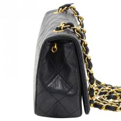 Pre Owned Chanel Black Quilted Leather Mini Vintage Flap Bag