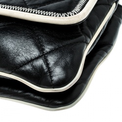 مملوكة مسبقًا Chanel Black Quilted Leather East West Flap Bag