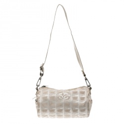 مملوكة مسبقًا Chanel Beige Nylon Small Vintage CC Travel Line Shoulder Bag    
