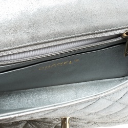 Pre Owned حقيبة يد شانيل نيو ميني كلاسيك بقلاب واحد جلد مبطن سوداء 