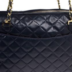 Pre Owned Chanel Navy Blue Lambskin Quilted Large Camera Bag