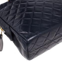 Pre Owned Chanel Navy Blue Lambskin Quilted Large Camera Bag