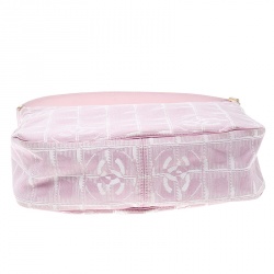 Pre Owned Chanel Pink Nylon Travel Line Hobo