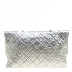 Pre Owned Chanel Metallic Silver Leather Flap Bag