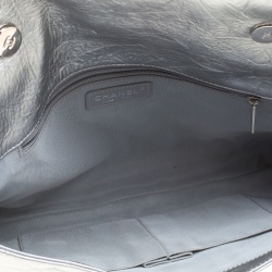 Pre Owned Chanel Metallic Silver Leather Flap Bag