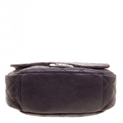 Pre Owned حقيبة كتف شانيل خياطة عريضة جلد بنفسجية