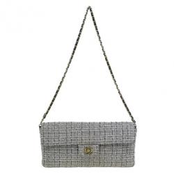 Buy designer Everyday Bags by chanel at The Luxury Closet.