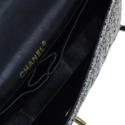 مملوكة مسبقًا Chanel Black Tweed Quilted East West Flap Bag