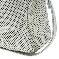 مملوكة مسبقًا Chanel Silver Metallic Leather Perforated Rodeo Drive Grand Shopping Hobo