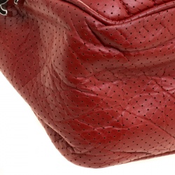 Pre Owned حقيبة كتف شانيل 50s جلد مخرمة حمراء