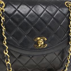Pre Owned Chanel Vintage Black Quilted Lambskin Classic Flap Bag