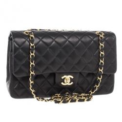 مملوكة مسبقًا Chanel Small Lambskin Classic Shoulder Bag