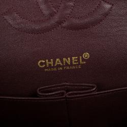 مملوكة مسبقًا Chanel Small Lambskin Classic Shoulder Bag