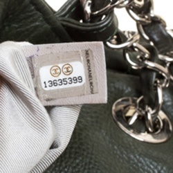 Pre Owned حقيبة كتف شانيل قلاب CC مخيطة جلد خضراء