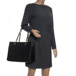 Pre Owned حقيبة شانيل غراند GST شوبر جلد كافيار أسود مبطن 