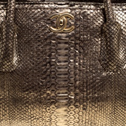 Pre Owned حقيبة يد شانيل شوبينغ ثعبان ذهبية ميتالك