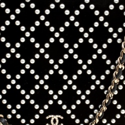 Pre Owned Chanel Black Pearl Quilted Velvet WOC Wallet
