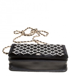 Pre Owned Chanel Black Pearl Quilted Velvet WOC Wallet