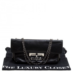 Pre Owned Chanel Black Leather Giant Reissue Flap Shoulder Bag