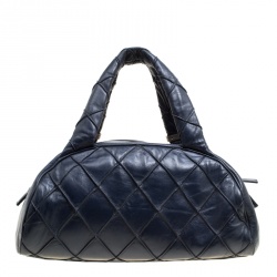 مملوكة مسبقًا Chanel Navy Blue Quilted Leather CC Bowler Bag