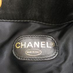 Pre Owned Chanel Black Lambskin Drawstring Hobo