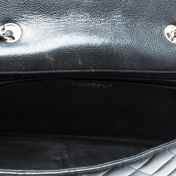 Pre Owned Chanel Black Quilted Caviar Leather Jumbo Classic Single Flap Bag