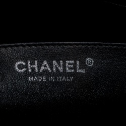 Pre Owned Chanel Black Quilted Caviar Leather Jumbo Classic Single Flap Bag