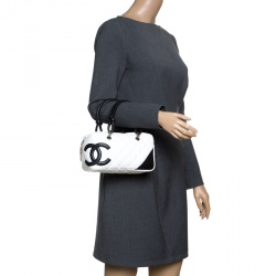 Pre Owned Chanel White/Black Quilted Leather Cambon Ligne Bowler Bag