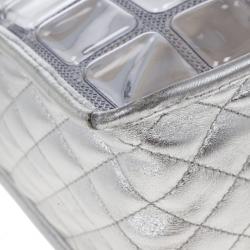 مملوكة مسبقًا Chanel Silver Leather and Vinyl Ice Cube Tote