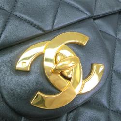 Pre Owned Chanel Black Calf Leather Jumbo Shoulder Flap Bag