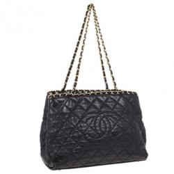مملوكة مسبقًا Chanel Black Lambskin Chain Me Tote Bag