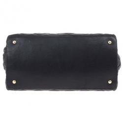 مملوكة مسبقًا Chanel Black Lambskin Chain Me Tote Bag