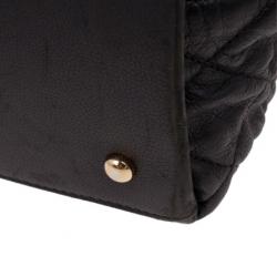 مملوكة مسبقًا Chanel Black Lambskin Chain Me Tote Bag