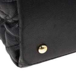 مملوكة مسبقًا Chanel Black Lambskin Chain Me Tote Bag