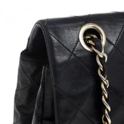 مملوكة مسبقًا Chanel Black Vintage Lambskin Medium Classic Flap Bag