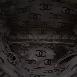 Pre Owned Chanel Two Tone Quilted Leather Ligne Cambon Messenger Bag