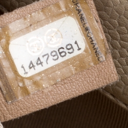 Pre Owned Chanel Beige Quilted Caviar Leather Grand Shopper Tote Bag