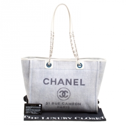 Pre Owned Chanel Grey Woven Straw Raffia Medium Deauville Tote